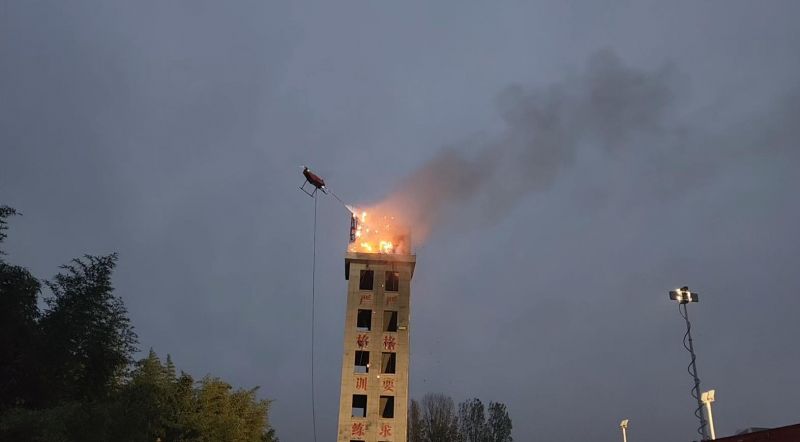  獵鷹裝備在焦作開展滅火實戰(zhàn)演練